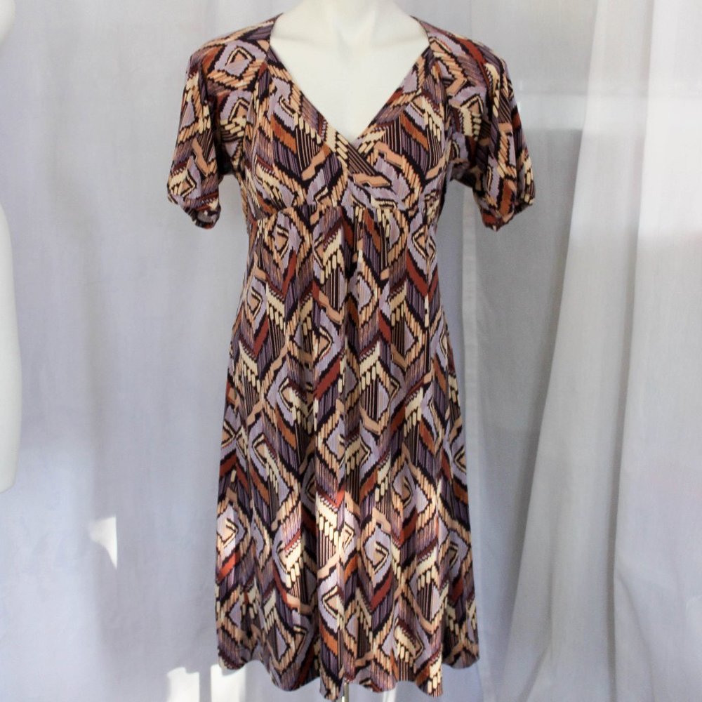 Axcess Liz Claiborne Tie Waist V-Neck Pattern Midi